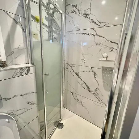 公寓 The Studio Wilson - Station