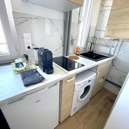 The Studio Wilson - Station Apartment